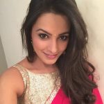 anitahassanandani_2015-01-28_22-03-39