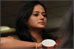 Actress Anupama Kumar Gallery