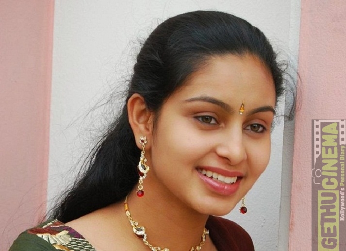 Actress Abhinaya Gallery