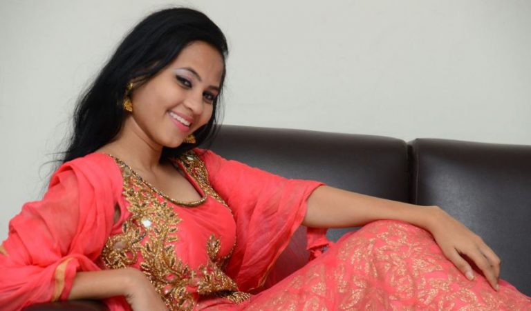 Actress Aasha Gallery