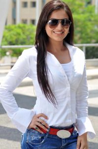 Actress Aksha Pardasany Gallery