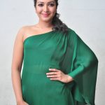 Catherine Tresa (15)