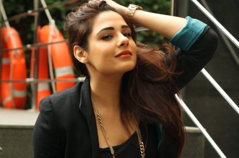 Actress Mandy Takhar Latest Gallery