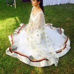 Mouni Roy (10)