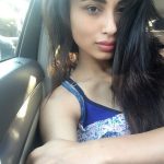 Mouni Roy (25)