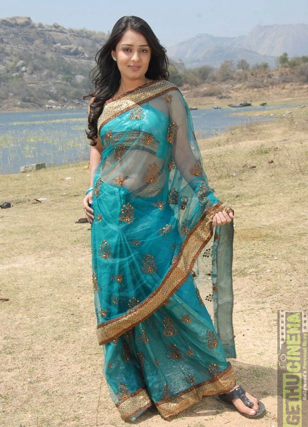 Actress Nikita Thukral Latest Photos - Gethu Cinema