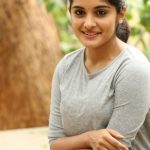 Nivetha Thomas (1)