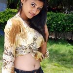 Oviya 1 (13)