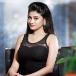 Oviya 1 (15)