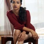 Radhika Apte (3)