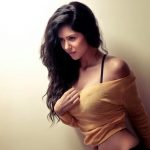 Sonam Bajwa (4)