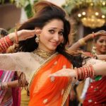 Tamanna-Novel-show-In-Half-Saree-14