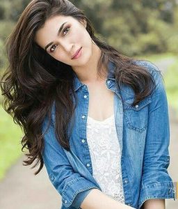 Actress Kriti Sanon Gallery