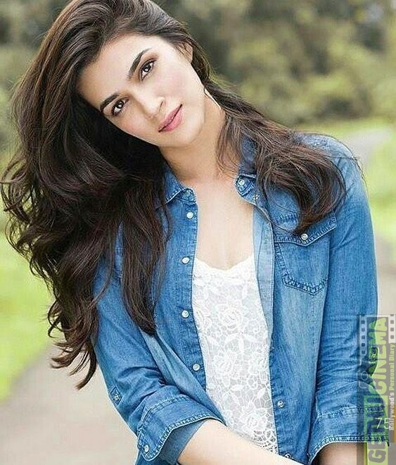 Actress Kriti Sanon Gallery