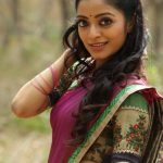 Actress Janani Iyer cute HD Gallery (3)