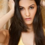 Amyra Dastur (19)