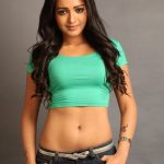 Catherine Tresa (29)