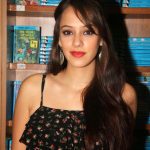 Hazel Keech (7)