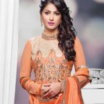 Hina Khan (2)