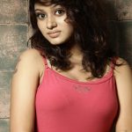 Oviya (17)