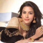 Priya anand (18)