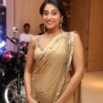 Regina Cassandra (18)