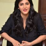 Shruti-Hassan (16)