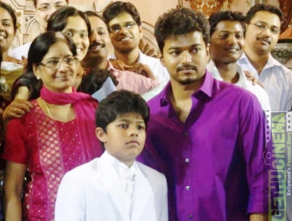 actor vijay son movie unseen pics of actor vijay with his son sanjay gethu cinema actor vijay son movie unseen pics of actor vijay with his son sanjay gethu cinema
