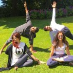 Celebrities Doing Yoga (19)