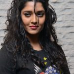 Ritika Singh (2)