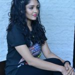 Ritika Singh (4)