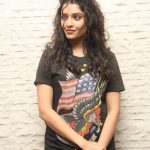 Ritika Singh (7)