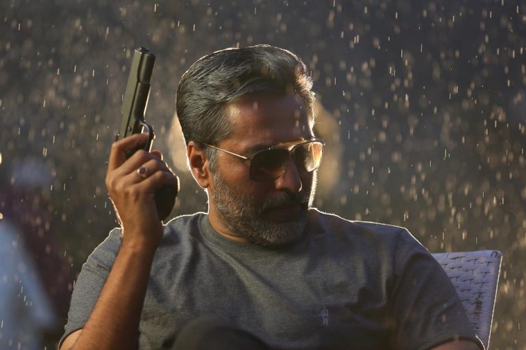 Dhuruvangal Pathinaaru Movie Review, Rating, Story and Verdict