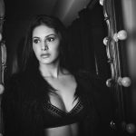 Amyra Dastur (18)