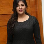 Anjali At Chitrangada  Success Meet Gallery (10)