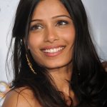 Freida Pinto (12)