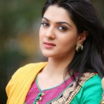 Sakshi Chowdary (1)