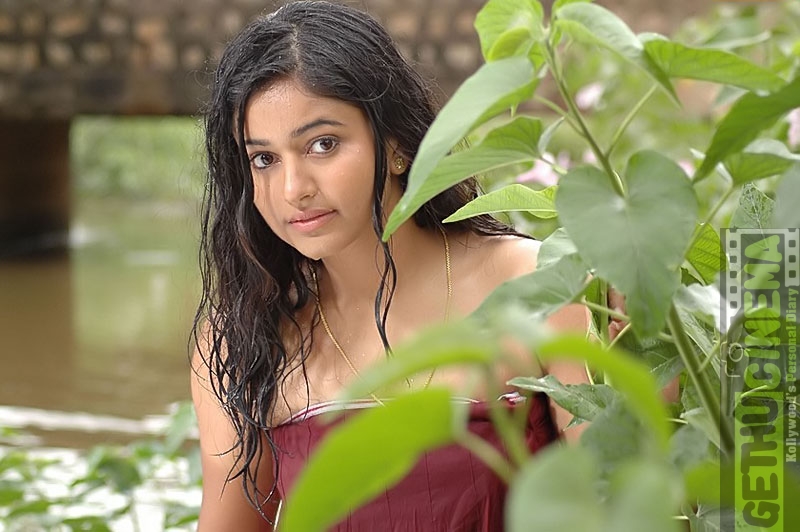 poonam bajwa