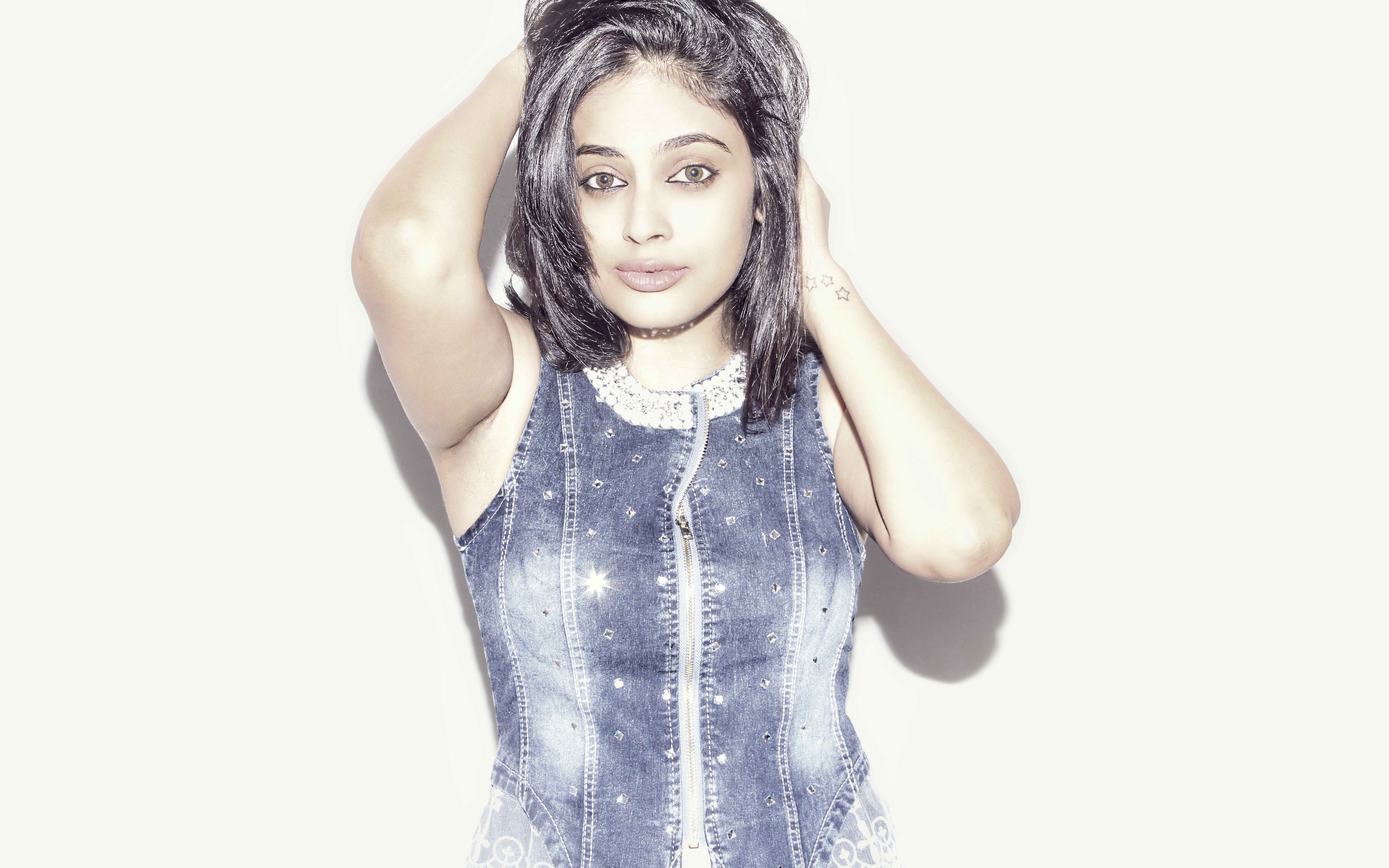 Nandita Swetha 2017 new look photos (12)