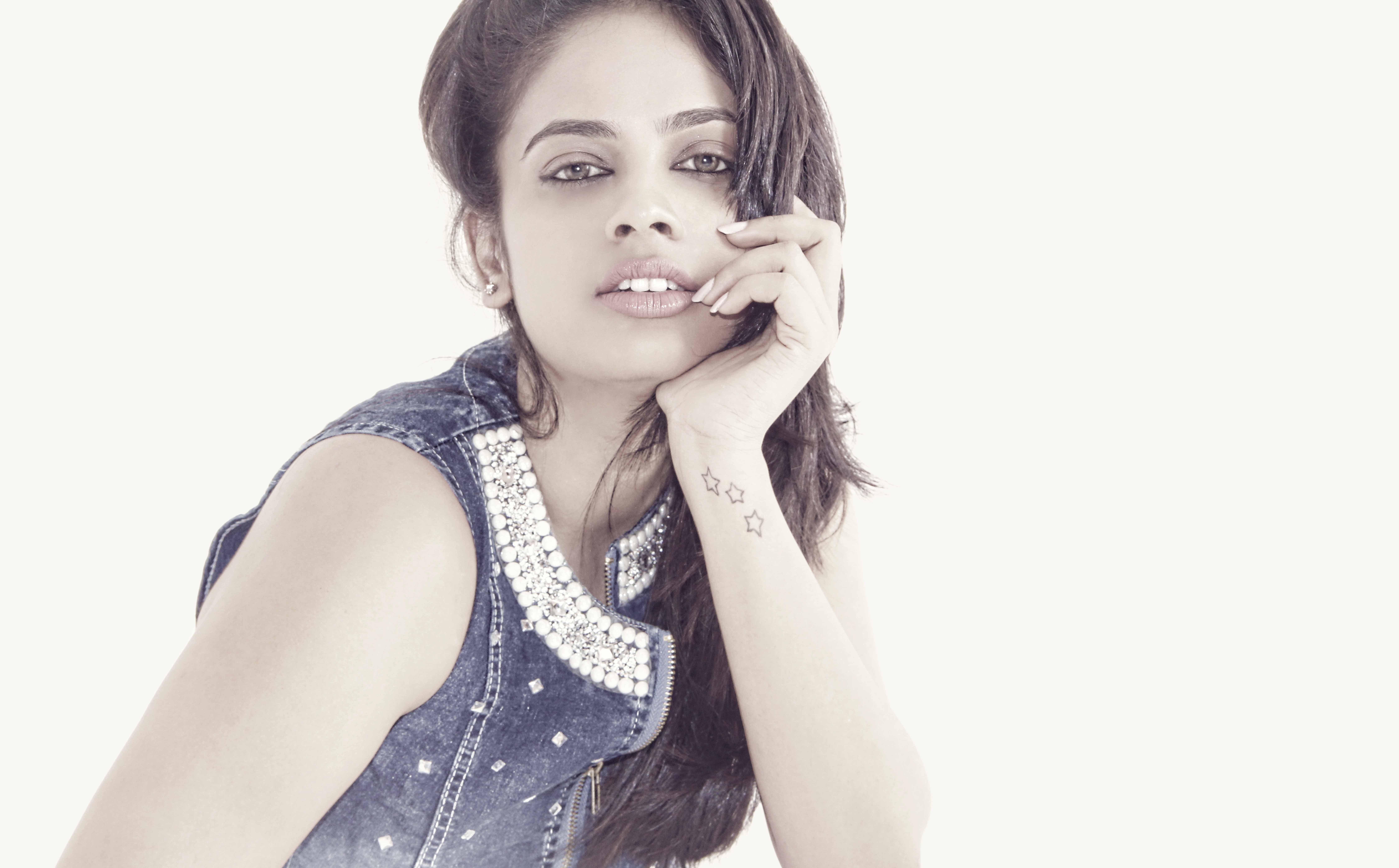 Nandita Swetha 2017 new look photos (13)