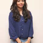 Athulya ravi 2017 hd pictures (4)