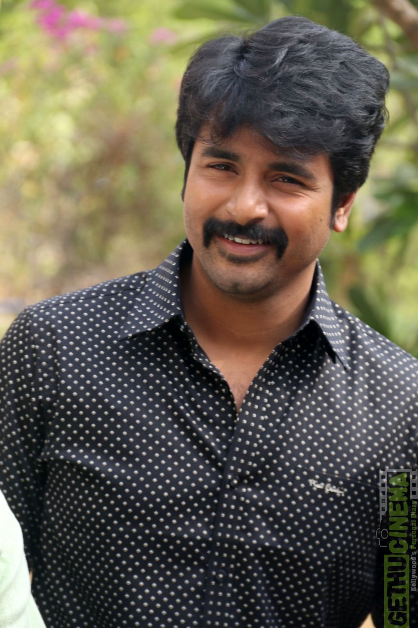 Sivakarthikeyan Tamil Actor 2017 Latest Gallery - Gethu Cinema