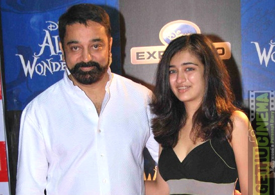 Kamal hassan with akshara haasan