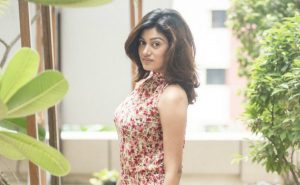 Actress Oviya 2017 Latest HD Photo Shoot