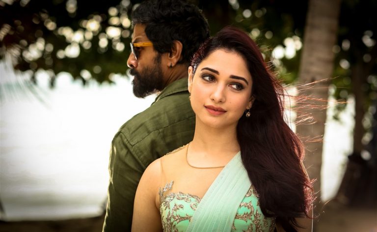 Vikram & Tamannaah Colourful HD Pictures From Sketch