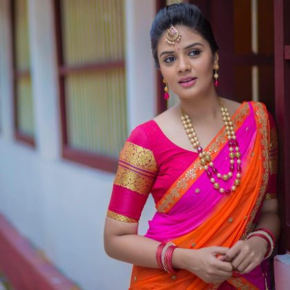 Actress Sreemukhi 2017 New HD Stills - Gethu Cinema