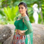 Sreemukhi (8)