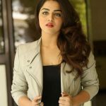 Wamiqa Gabbi  (13)