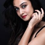 Actress Aishwarya Arjun‏ HD Photos (7)