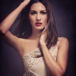 Actress Amyra Dastur Latest Photos (11)